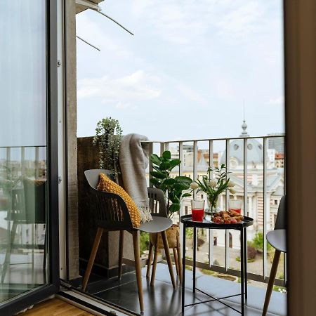 Sunny 2Br Flat - Top Location - Amazing Balcony Bucharest Exterior photo