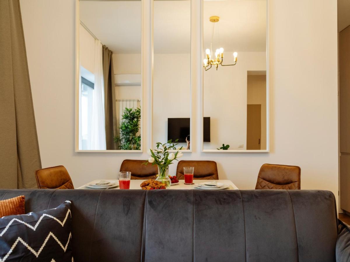 Sunny 2Br Flat - Top Location - Amazing Balcony Bucharest Exterior photo