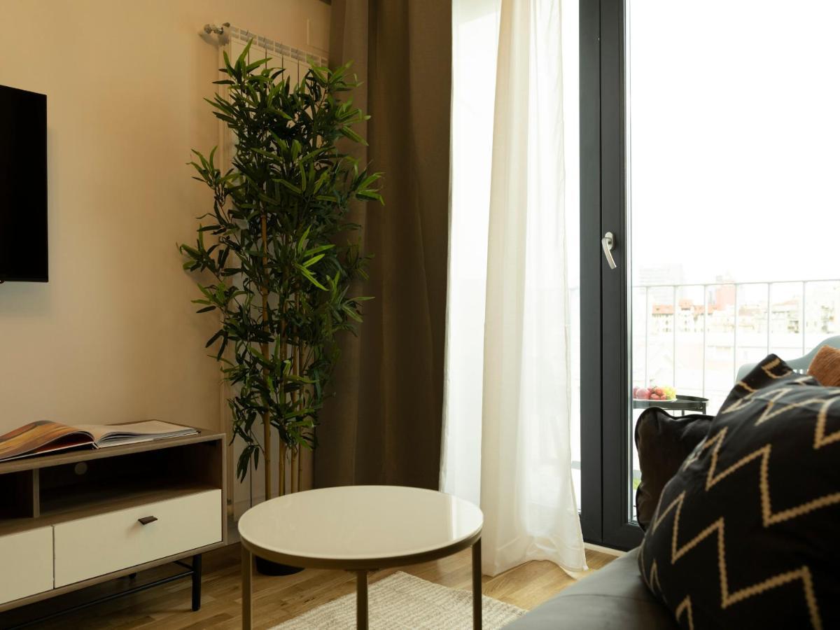 Sunny 2Br Flat - Top Location - Amazing Balcony Bucharest Exterior photo