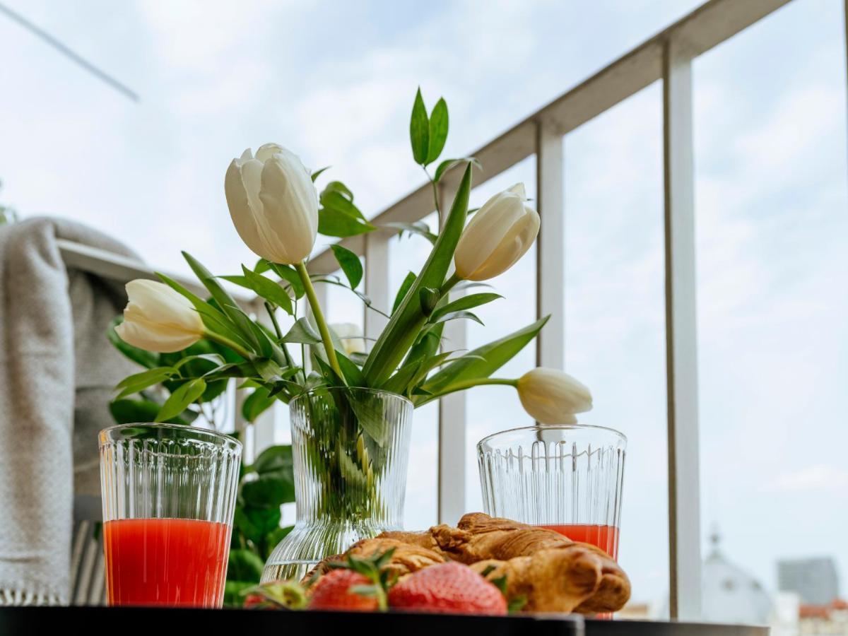 Sunny 2Br Flat - Top Location - Amazing Balcony Bucharest Exterior photo